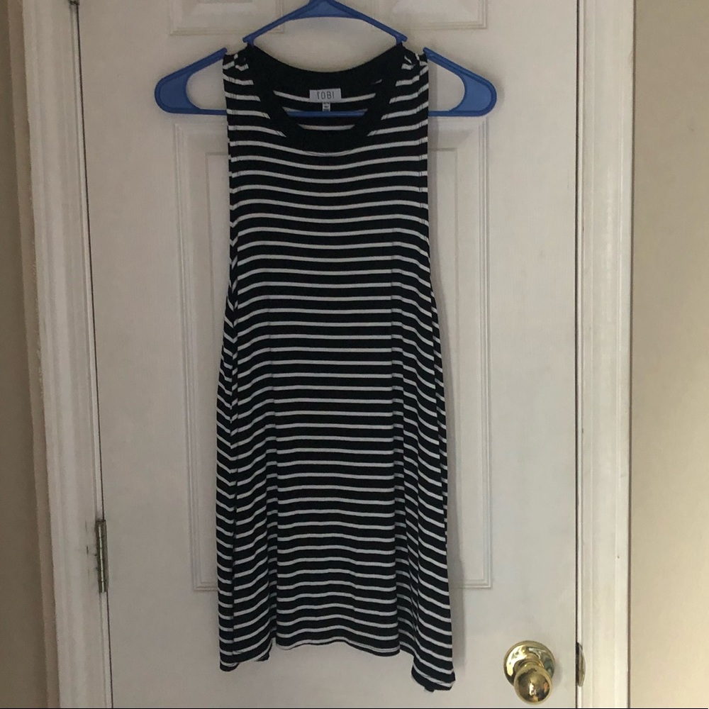 Black and white tank